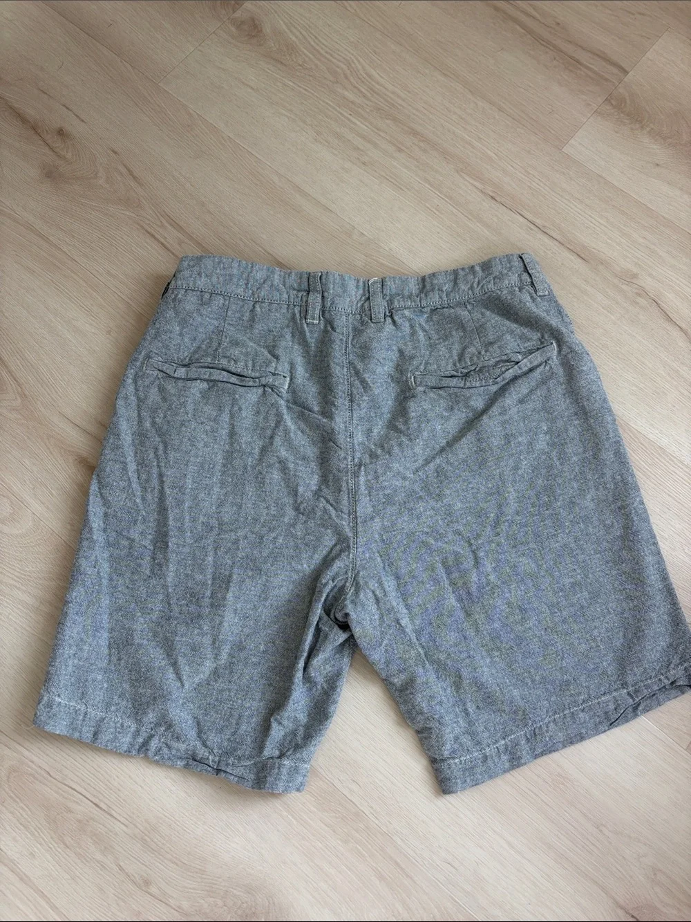 H&M Light Grey Flat Front Men’s Shorts